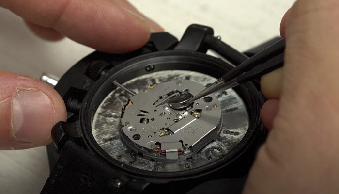 Quelle pile pour montre Fossil ?